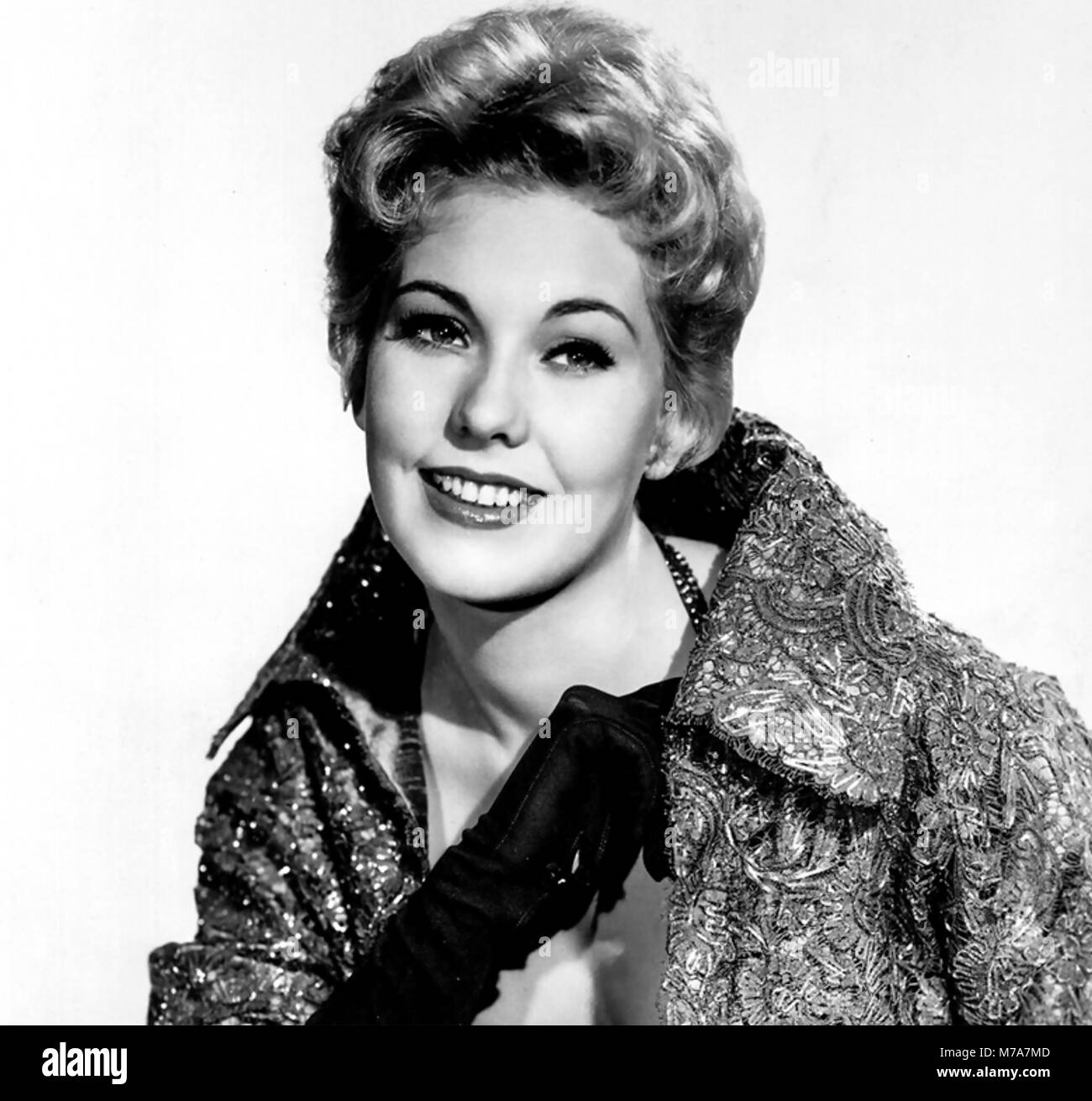 Kim Novak Namwerican Au Sujet De Lactrice De Cinéma Et De Télévision 1955 Photo Stock Alamy 5363